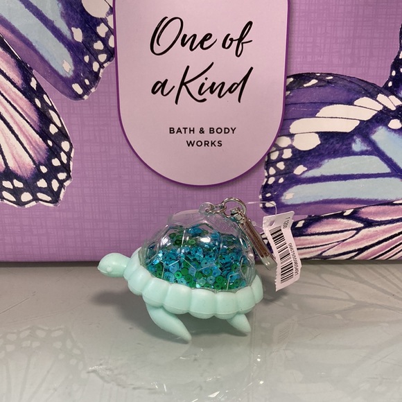 Bath & Body Works Accessories Bath Body Works Turtle Pocketbac